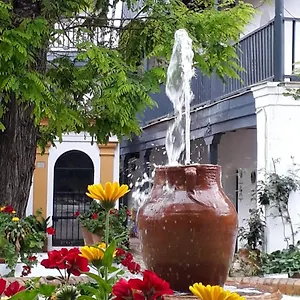 Andalusian Courtyard Apartment Sevilla